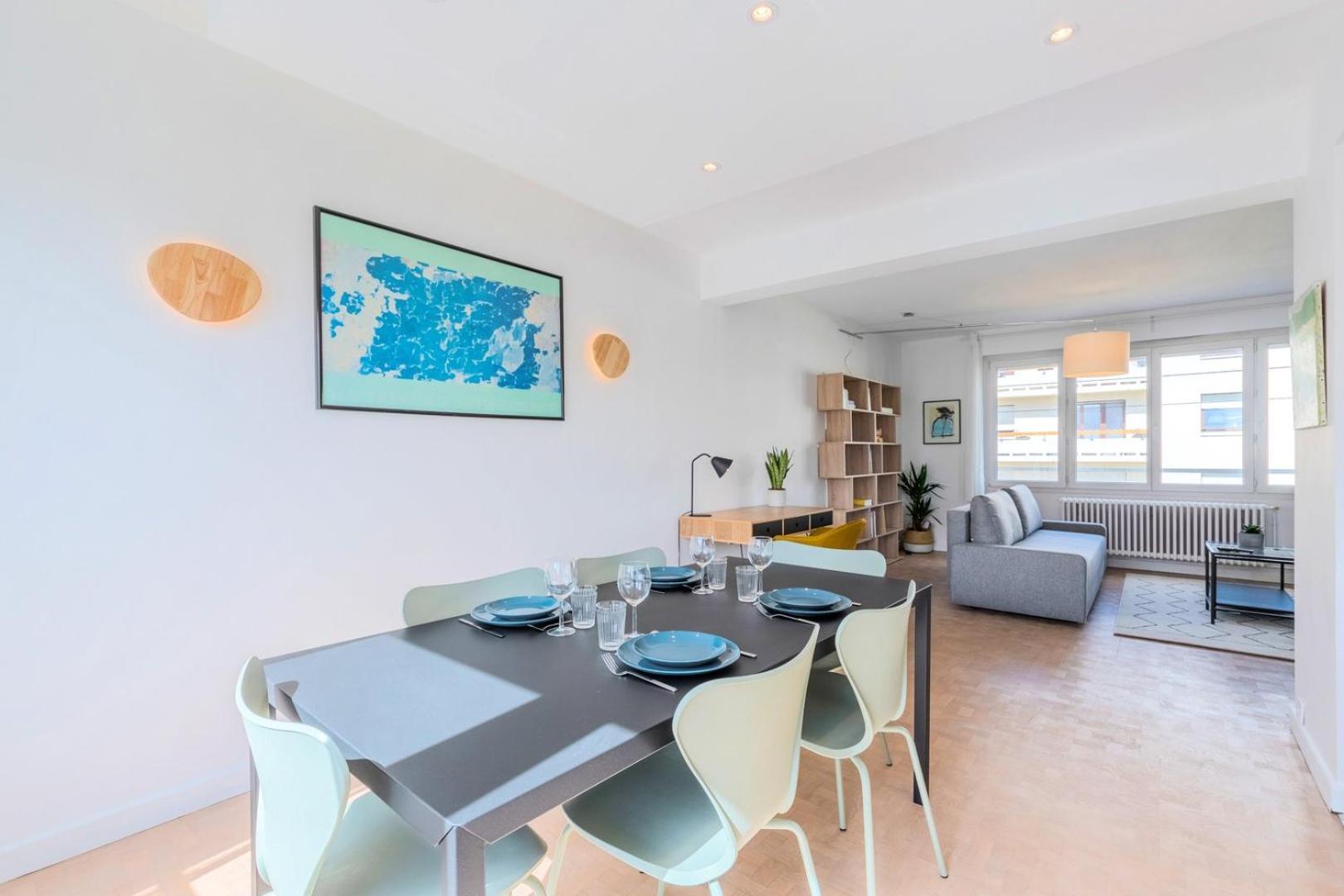 Functional 2 Bedroom Apartment Lille Exterior photo